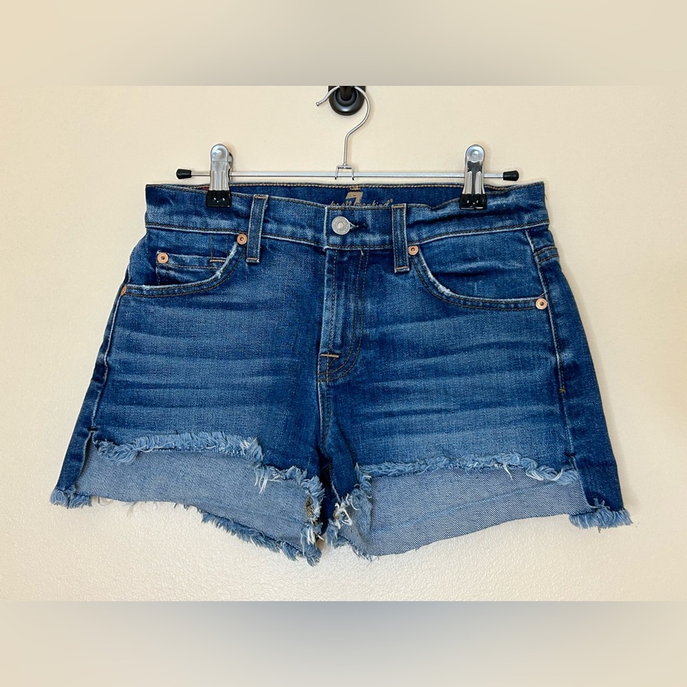 Seven 7 for all man kind women’s shorts size 25 distressed - Picture 1 of 5